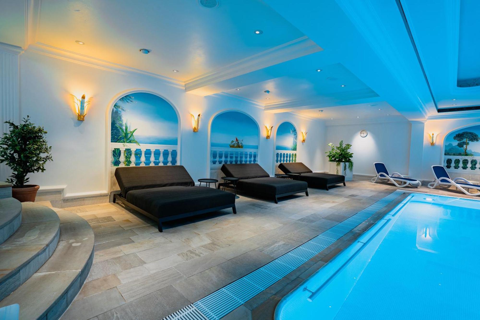Revita - Wellness & Hotel